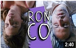 GRUPO PORTA DOS FUNDOS DIVULGA S�TIRA BEM HUMORADA SOBRE O RONCO E A DOEN�A DO SONO